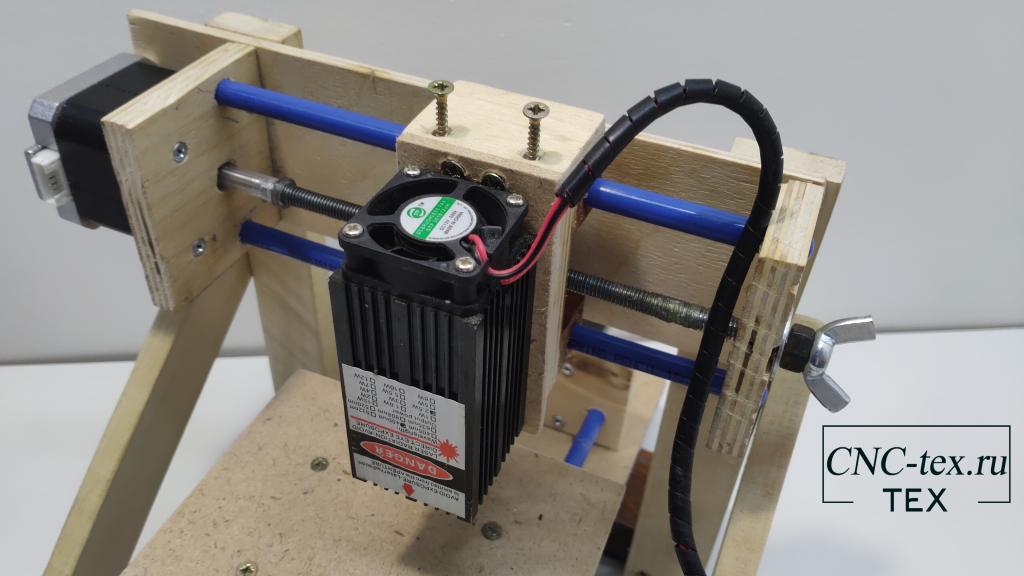 Самодельный лазерный станок с ЧПУ для резки материалов
